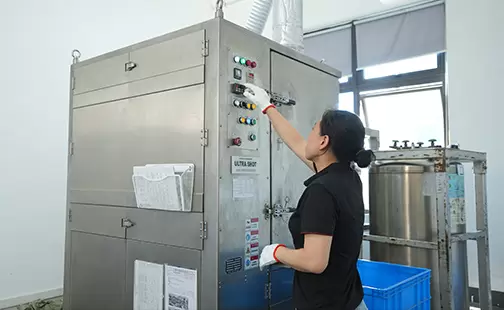  M&aacute;quina de corte a frio 